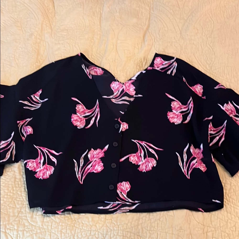 Black and Pink Floral cropped blouse